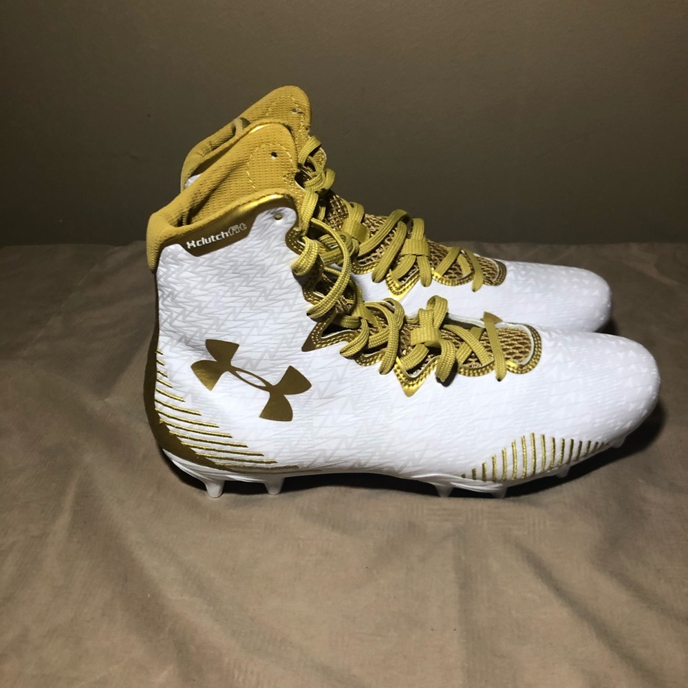 Under Armor Highlight cleats sz 10